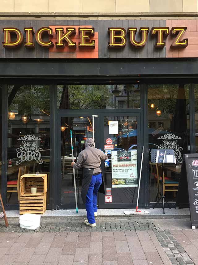 Dicke Butz Amerikanisches Restaurant Frankfurt Bahnhofsviertel